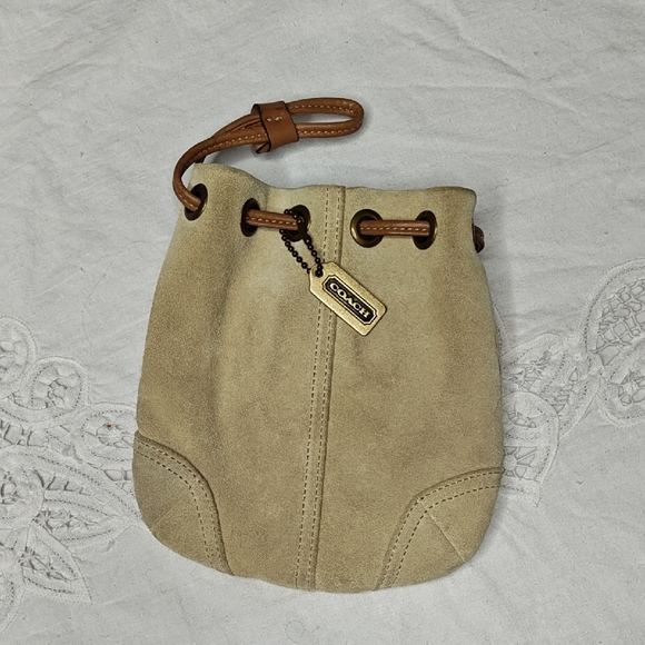 Coach Handbags - 🧧 Coach Tan Suede Leather Drawstring Pouch